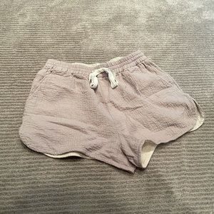 Aritzia Wilfred Crinkle Shorts size s